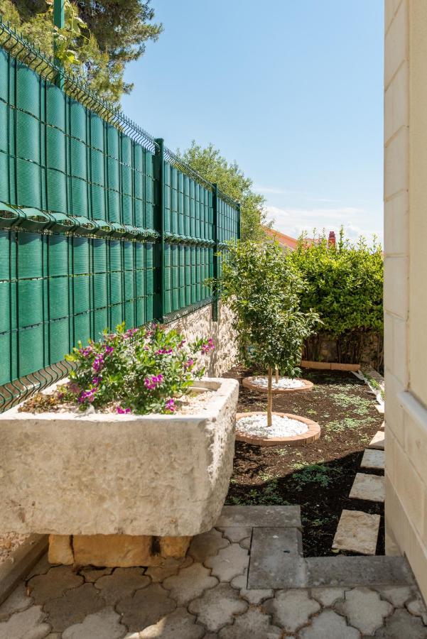 Villa Lille Traù Esterno foto