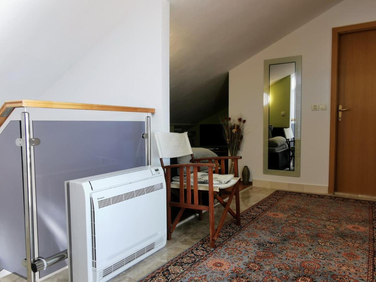 Villa Lille Traù Esterno foto