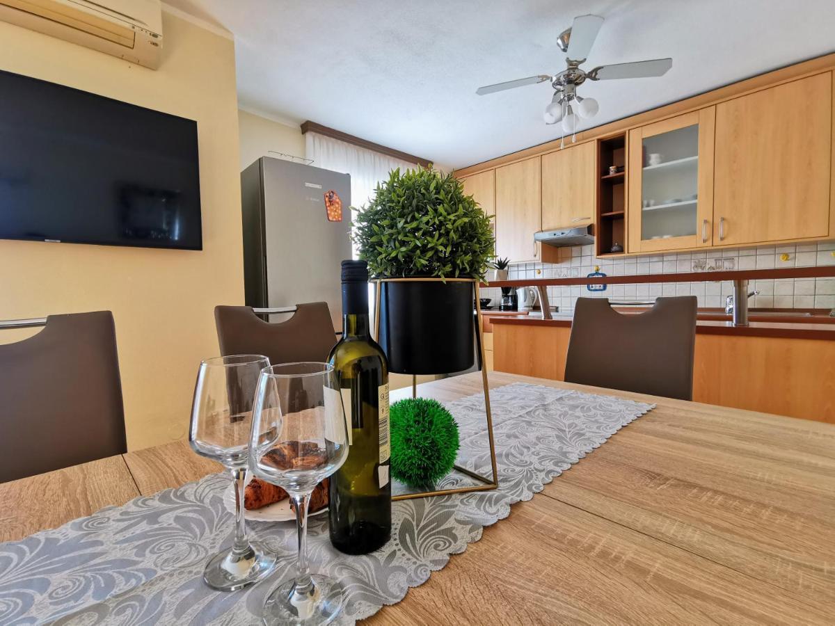 Villa Lille Traù Esterno foto